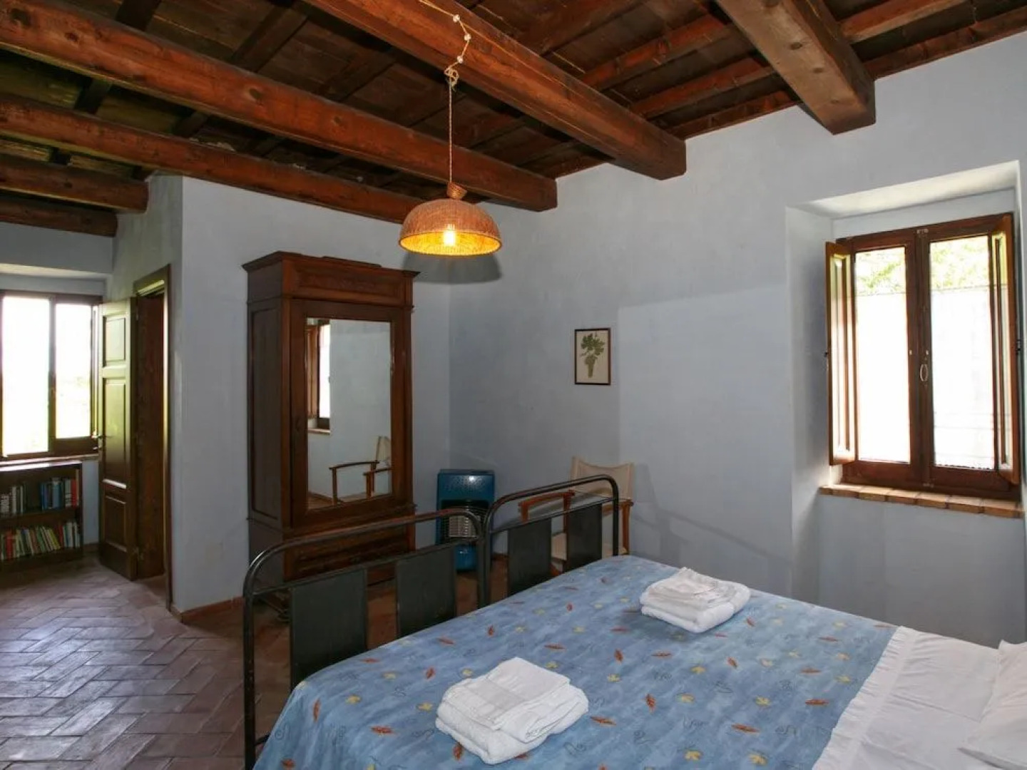 Cozy Cottage in Abbateggio with Garden