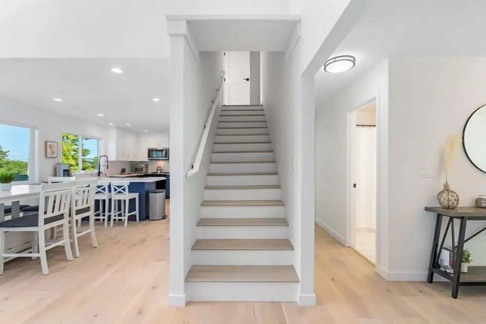 Peaceful Island Getaway Port Susan views