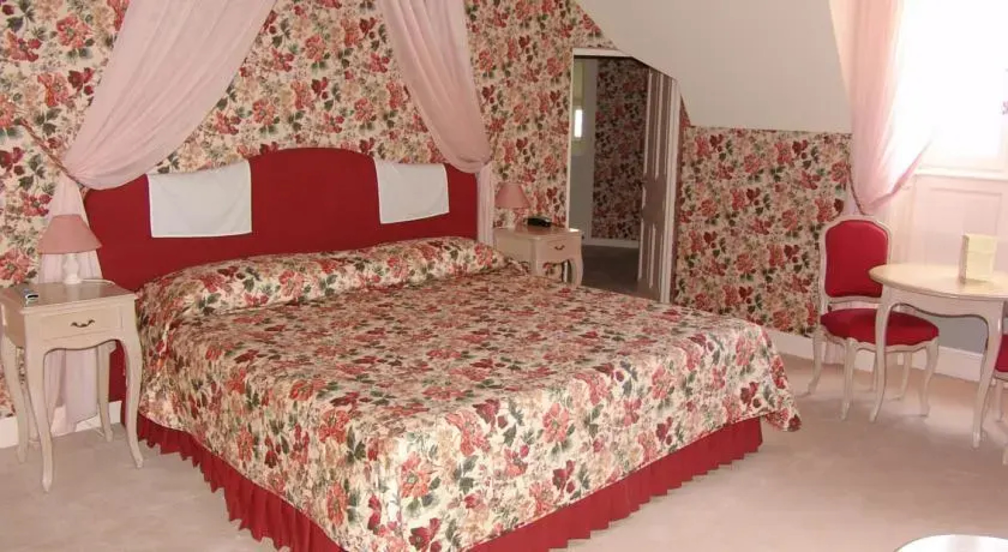 Château Hôtel Savigny