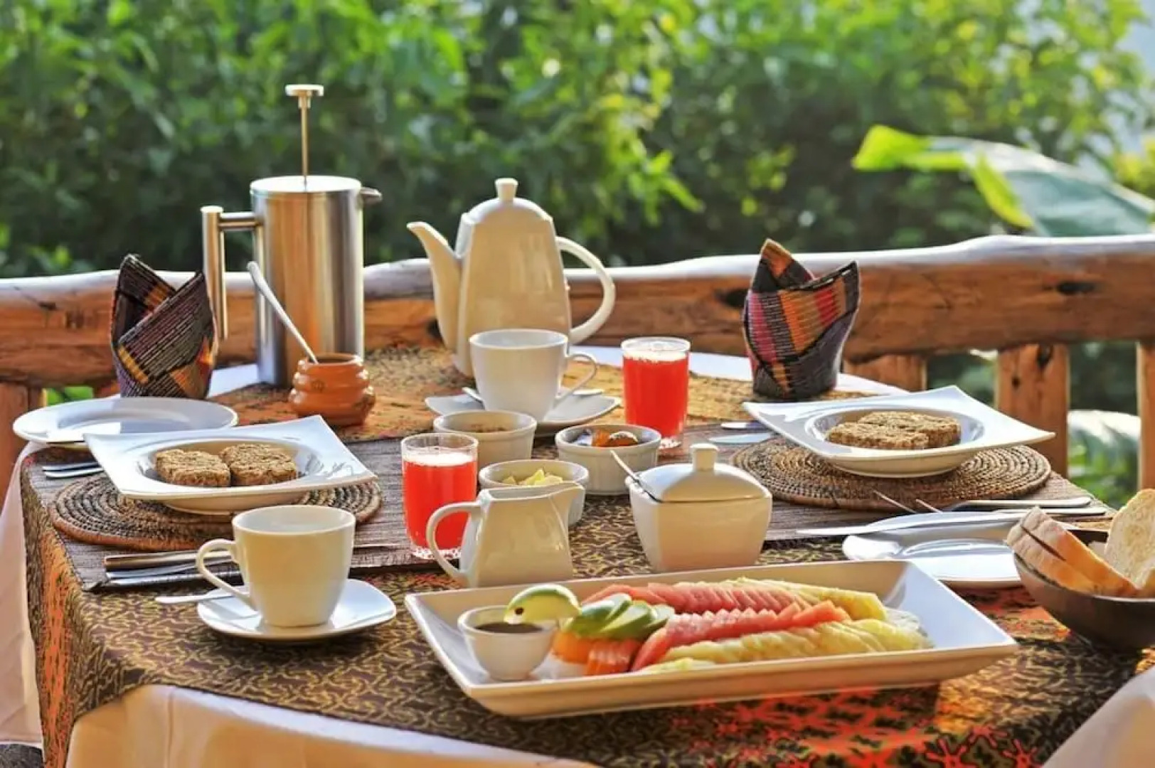 Nkuringo Bwindi Gorilla Lodge