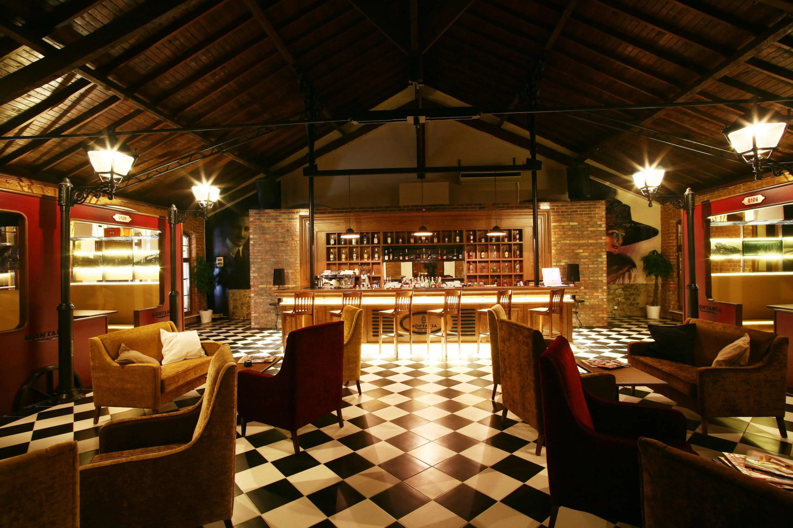 Montania Special Class Hotel