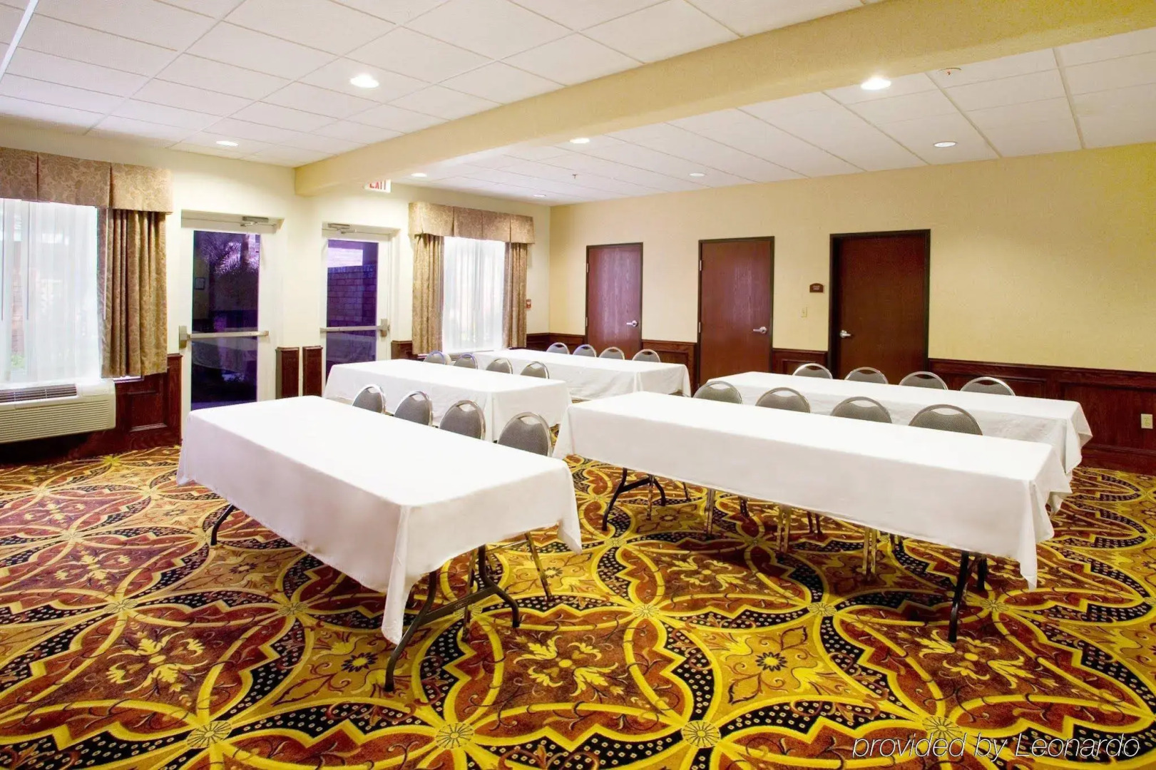 Holiday Inn Express Hotel & Suites Weslaco by IHG