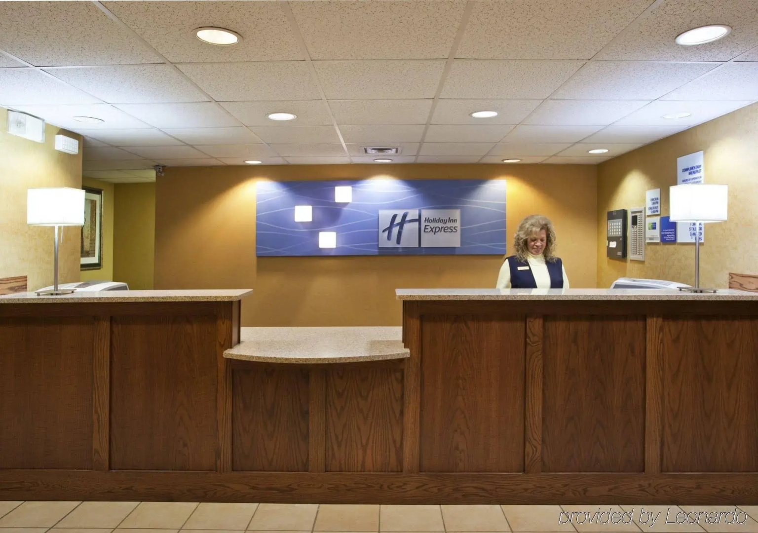 Holiday Inn Express Hotel & Suites Sunbury - Columbus Area by IHG