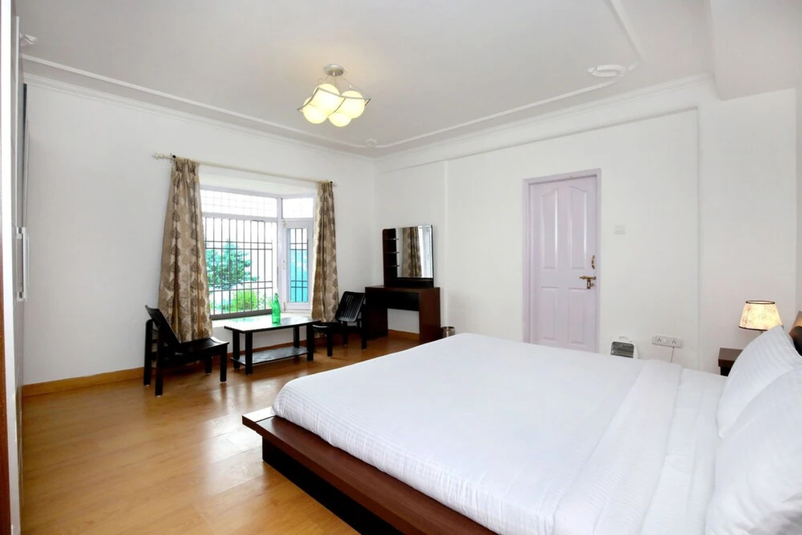 OYO 9347 Home Hill View Apple Orchid 2BHK Villa Fagu