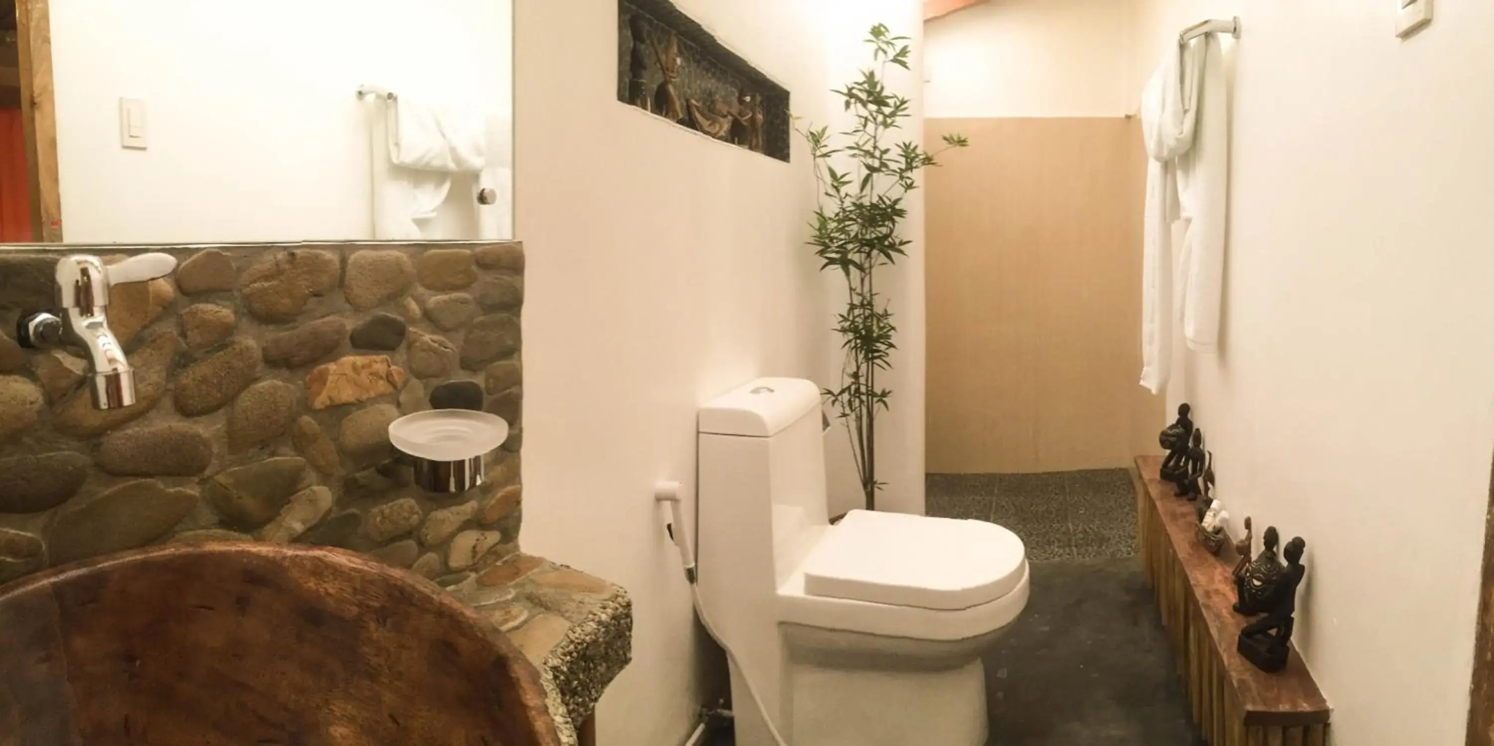 Floral Villarosa Hotel