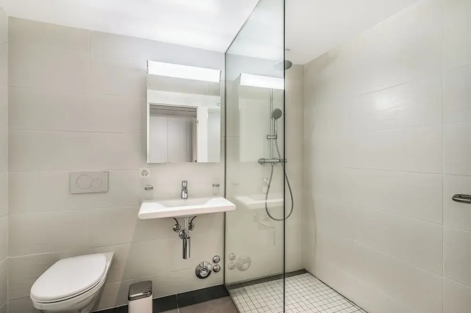 Noirettes by Homenhancement