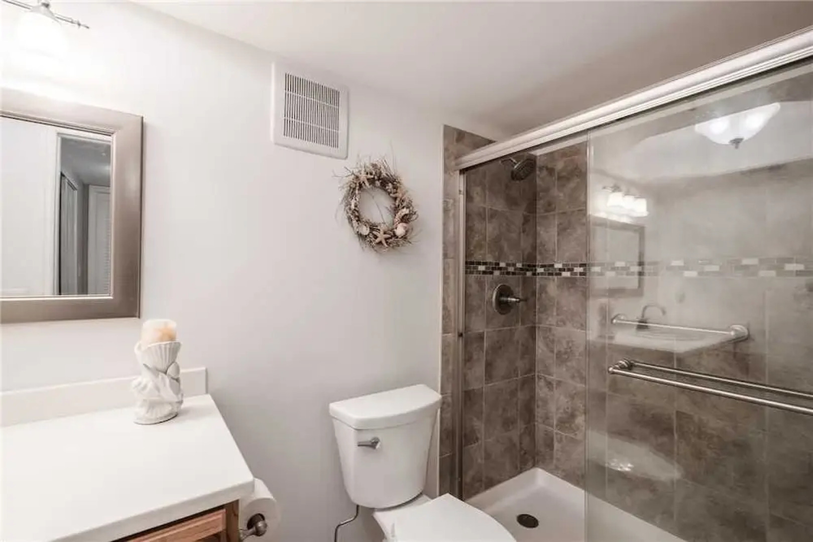 Las Brisas 404 - Three Bedroom Condo