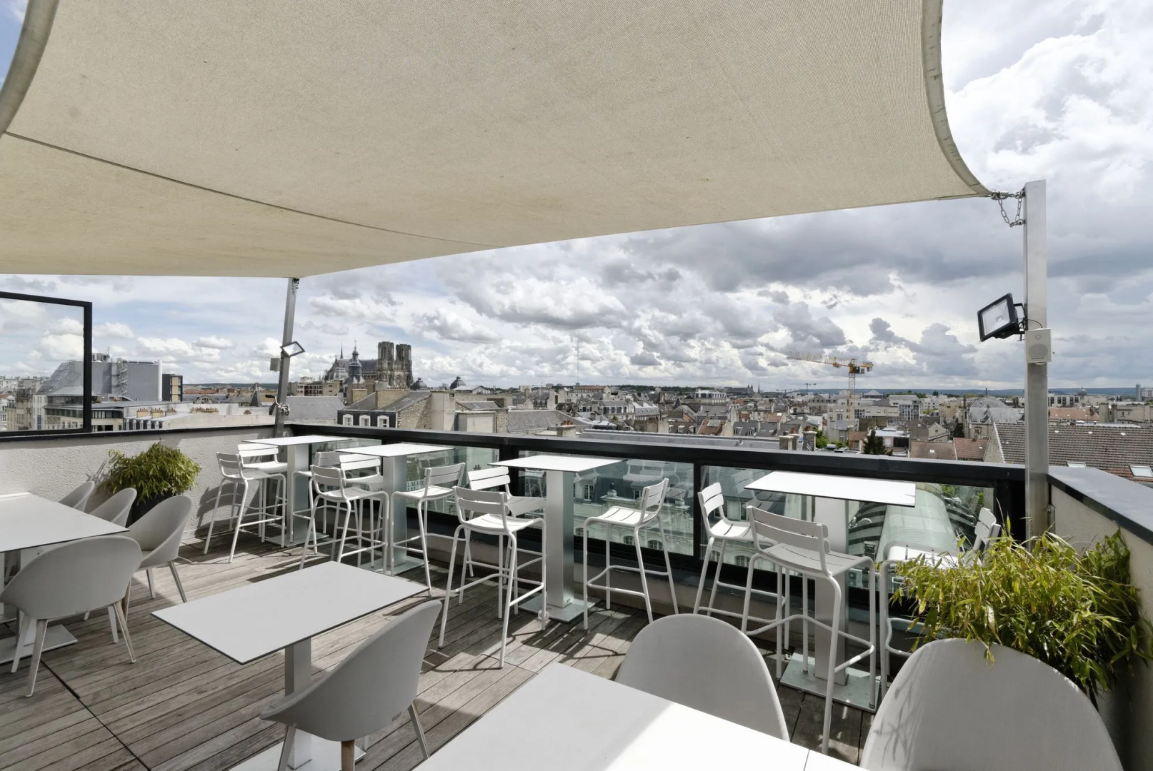 Holiday Inn Reims Centre by IHG (Chambres Rénovées)