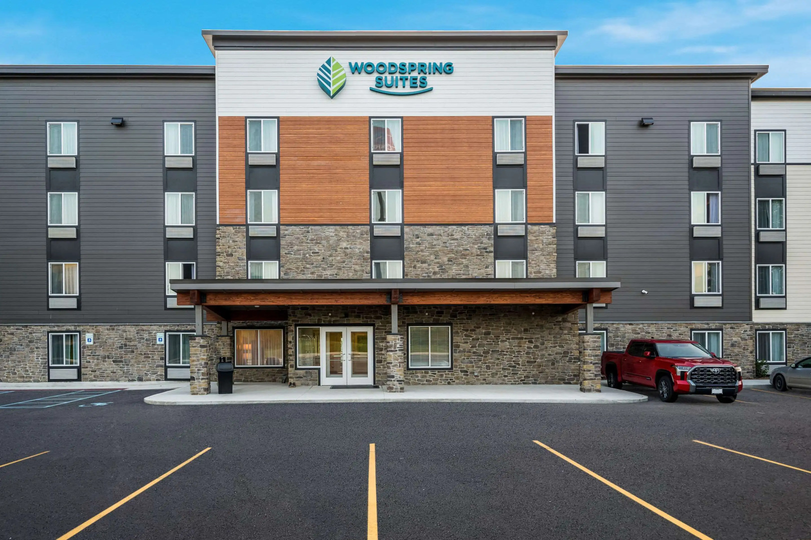 Woodspring Suites Wixom - Novi