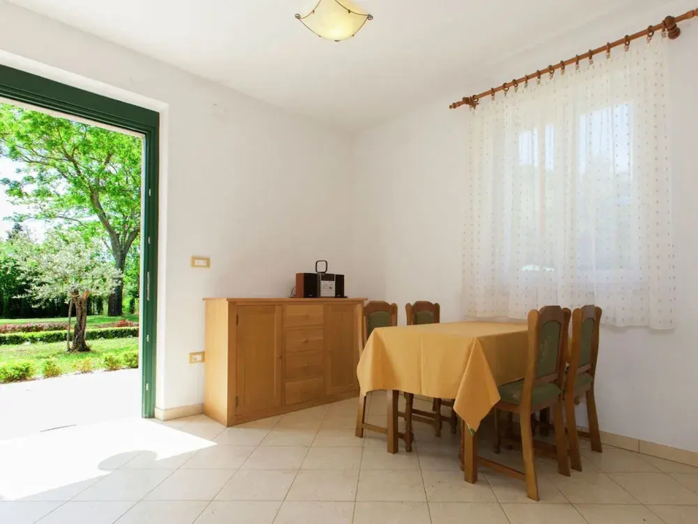 Beautiful Villa With Swimming Pool