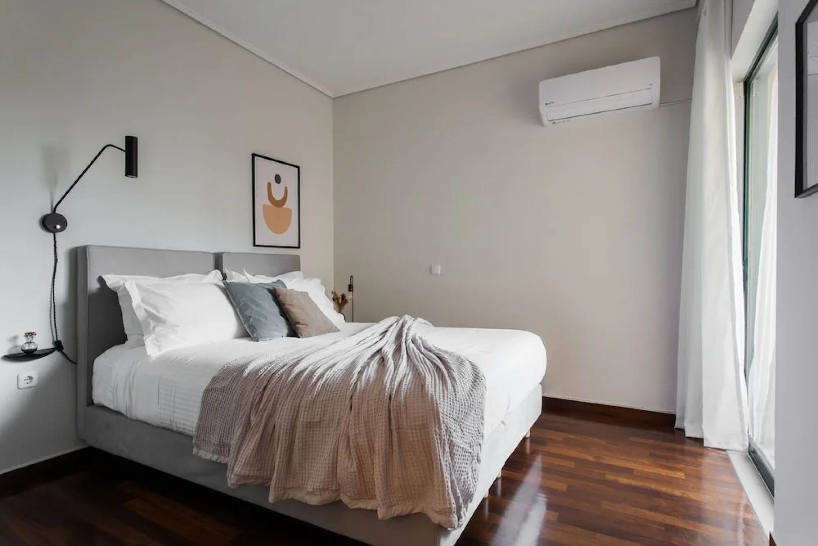 Top-Class 2BR Apartment in Marousi