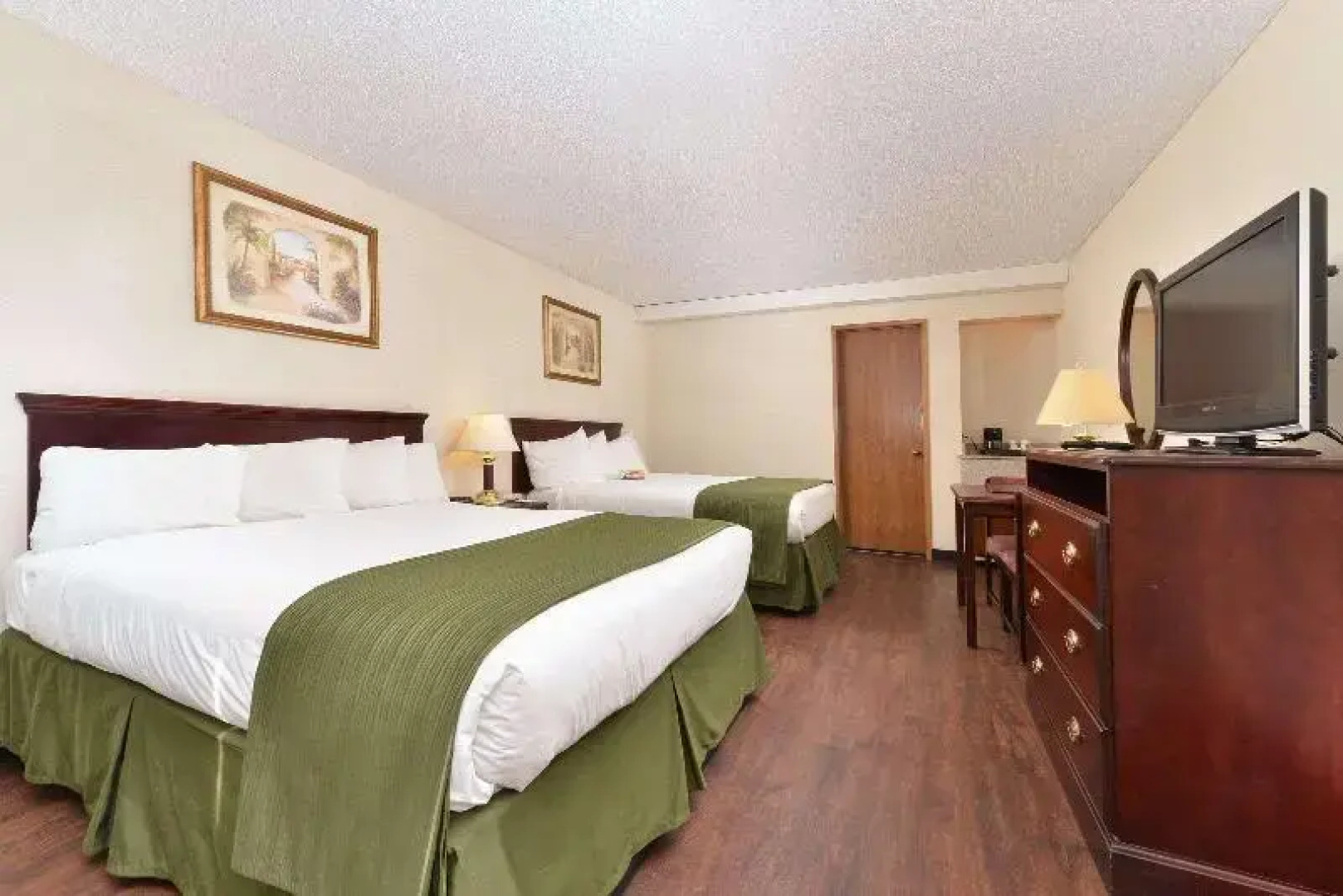 Quality Inn & Suites Indio I-10