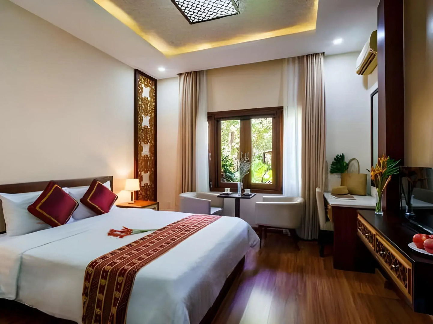 Minera Hot Springs Binh Chau