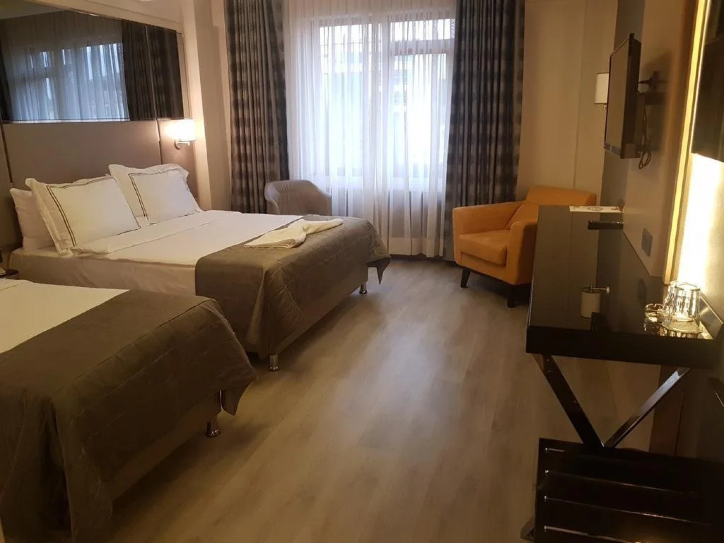 Paradise otel restorant Cafe