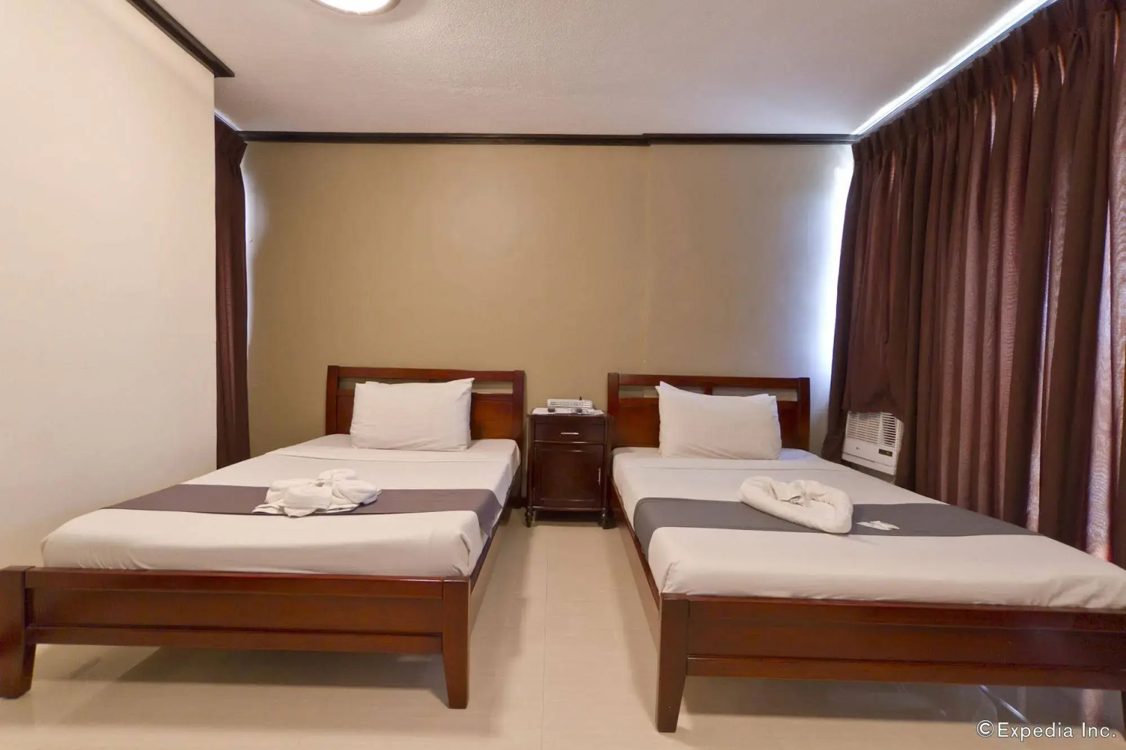 Richmond Plaza Hotel