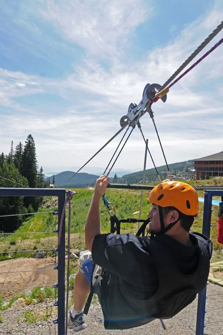 Schweitzer Mountain Resort Selkirk Lodge