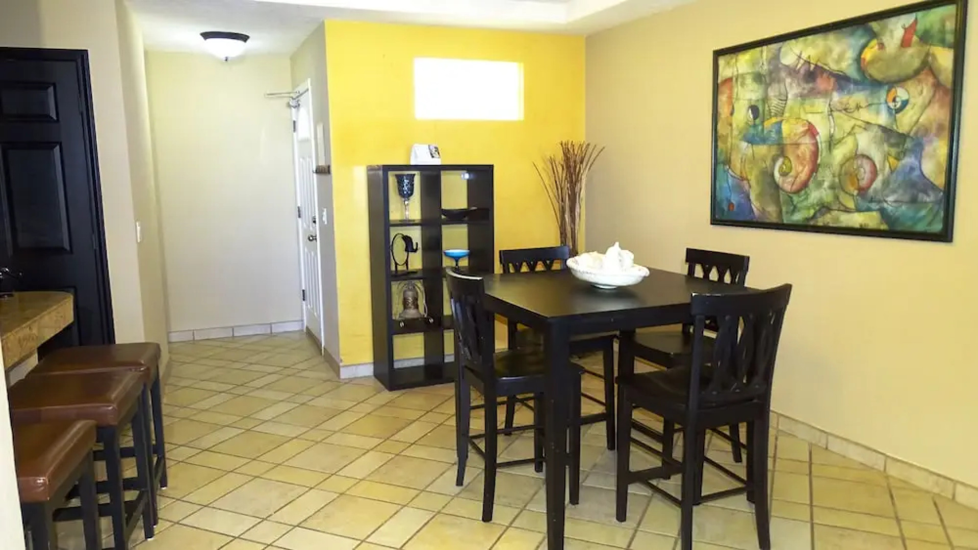 Grande 202- 1 Br Condo