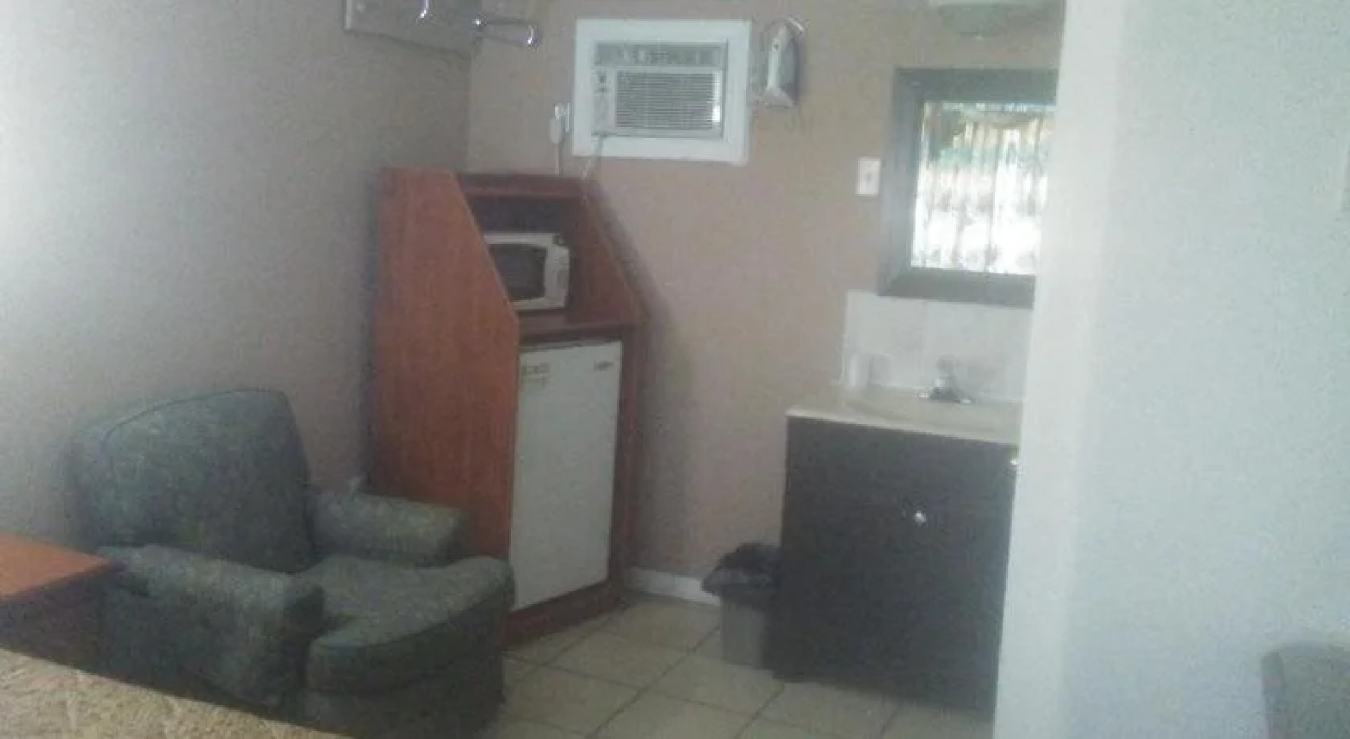 Fairway Inn & Suites