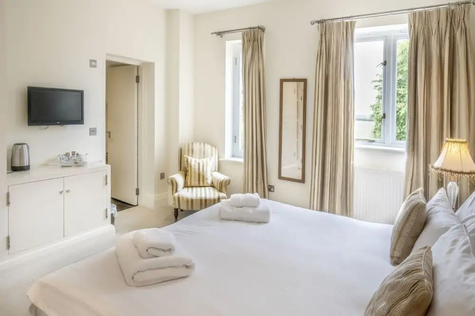 The Kings Head Country Hotel