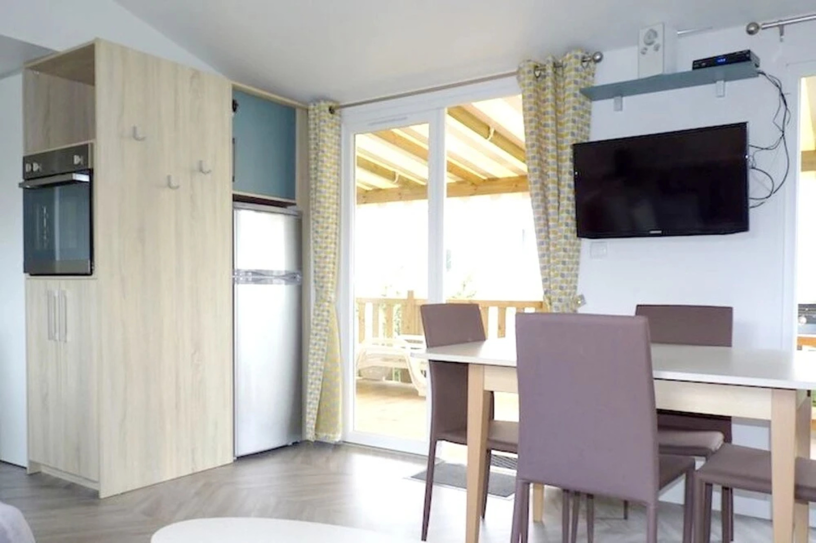 Property With 3 Bedrooms in Saint-julien-en-born, With Pool Access and