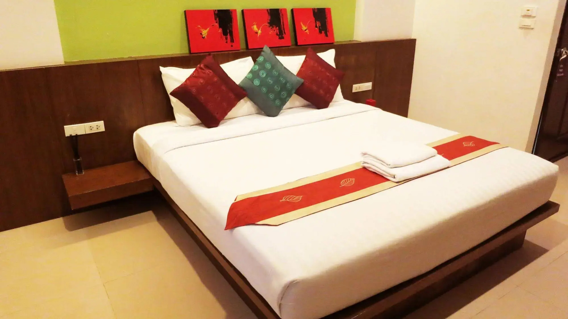 Queen Boutique Hotel