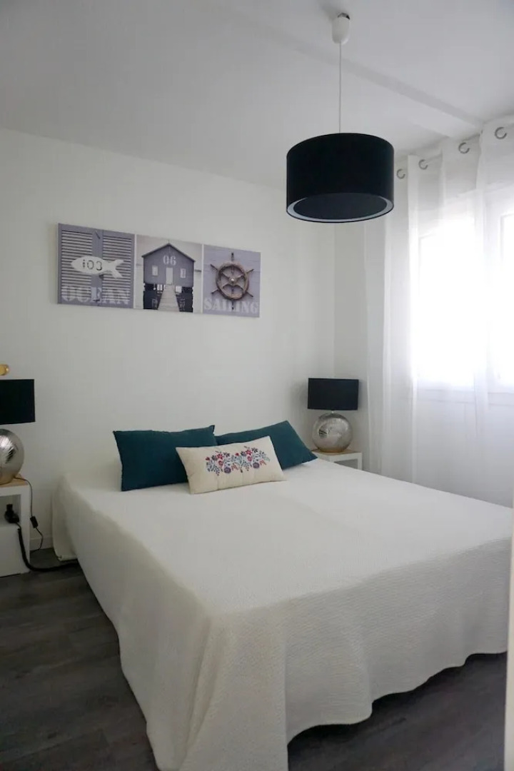 Apartment with One Bedroom in Guidel, with Wonderful Sea View, Shared Pool, Furnished Balcony - 100 M From the Beach