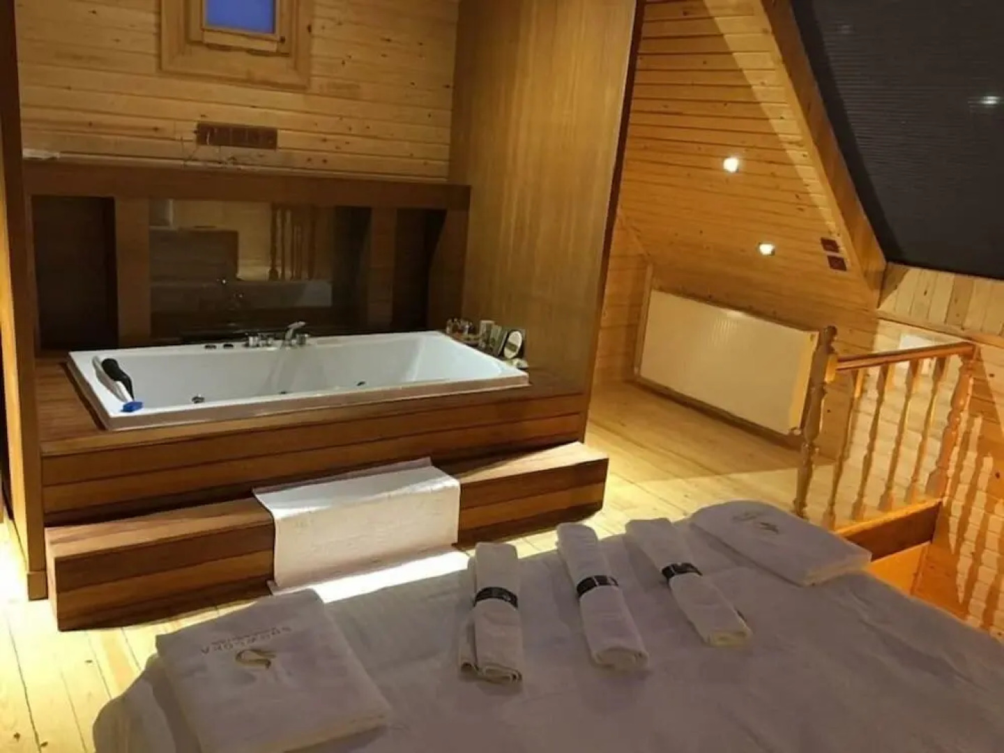 Snowdora Hotels & Villas