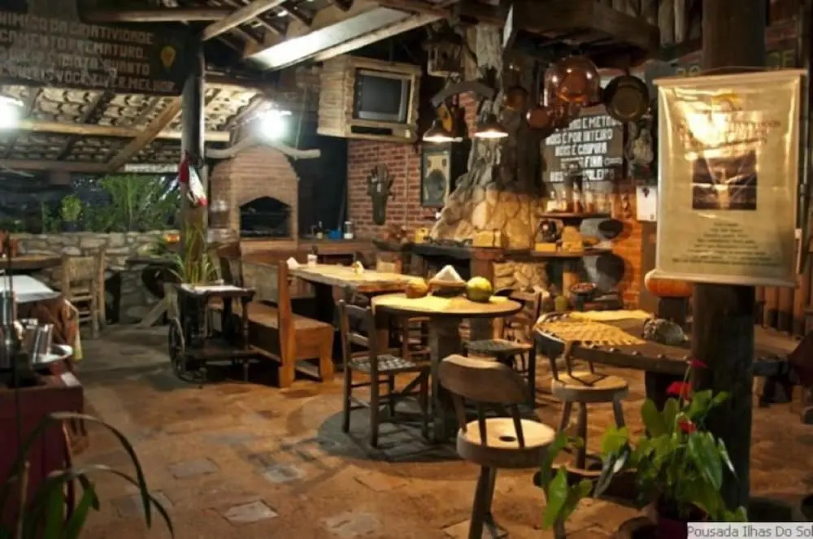 Pousada Ilhas do Sol