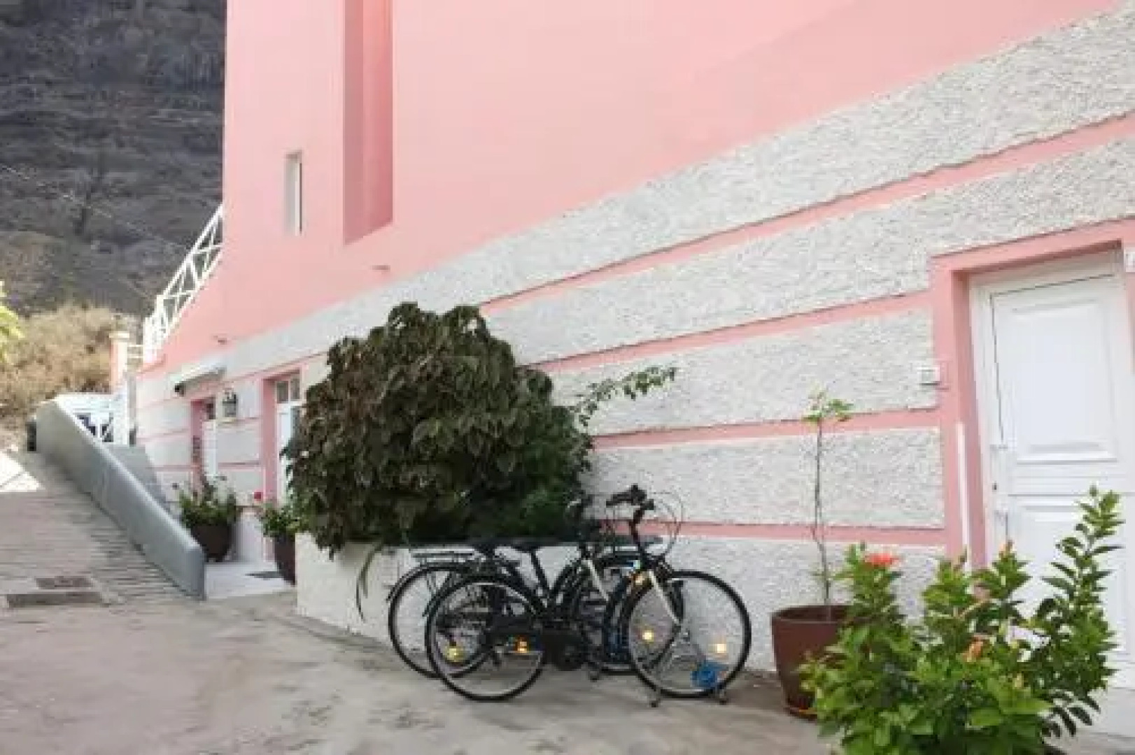 Apartamentos El Guirre