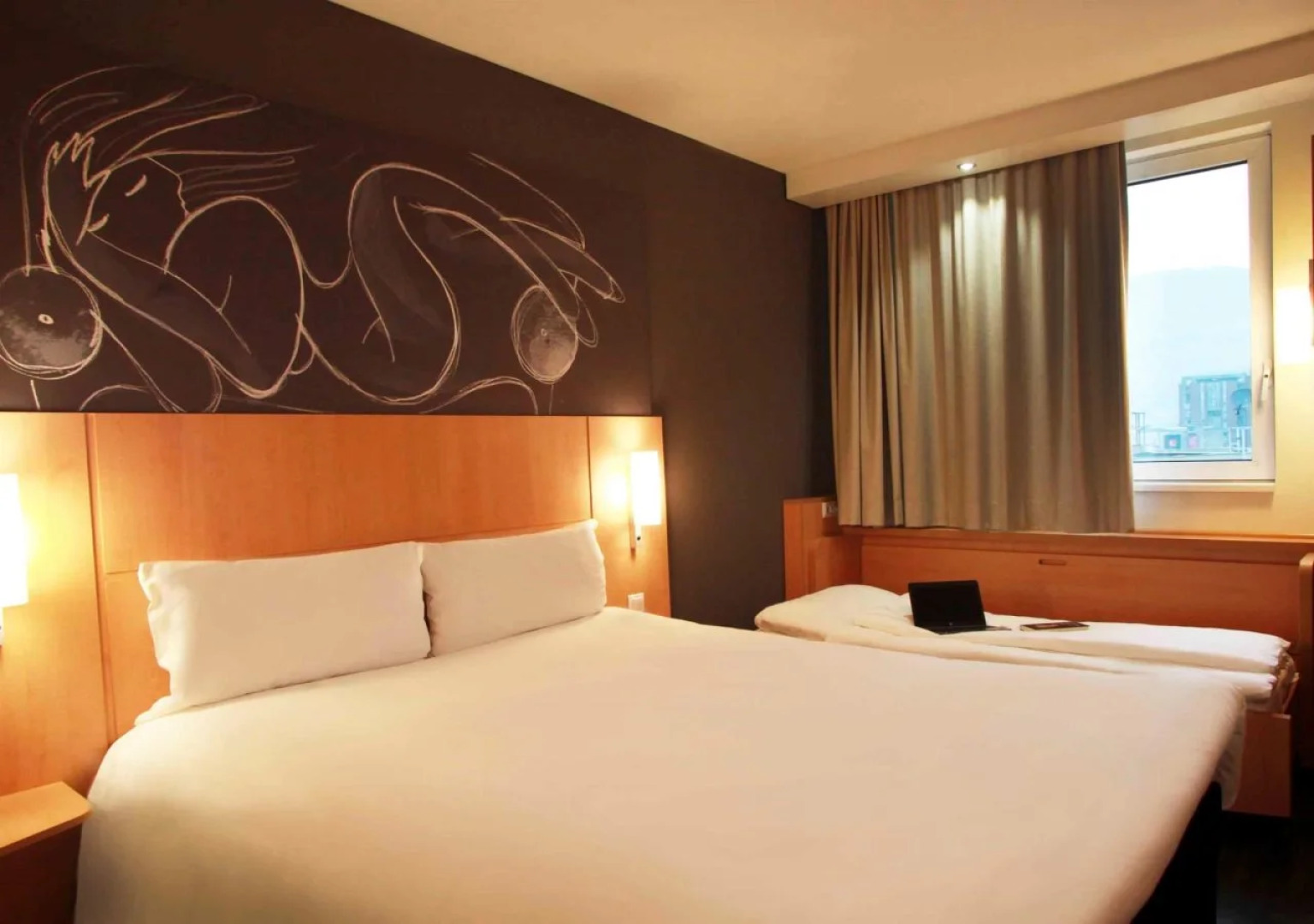 Отель Skopje City Center 