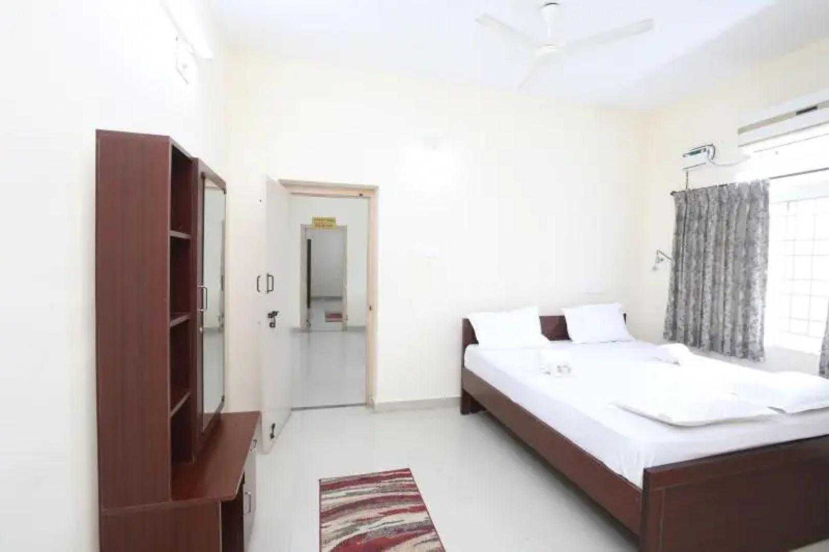 Hotel Aalayam Rameshwaram (Yatri Nivas)