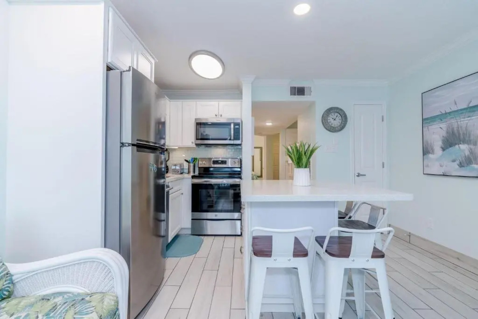 Seascape 2302 Hotel Room