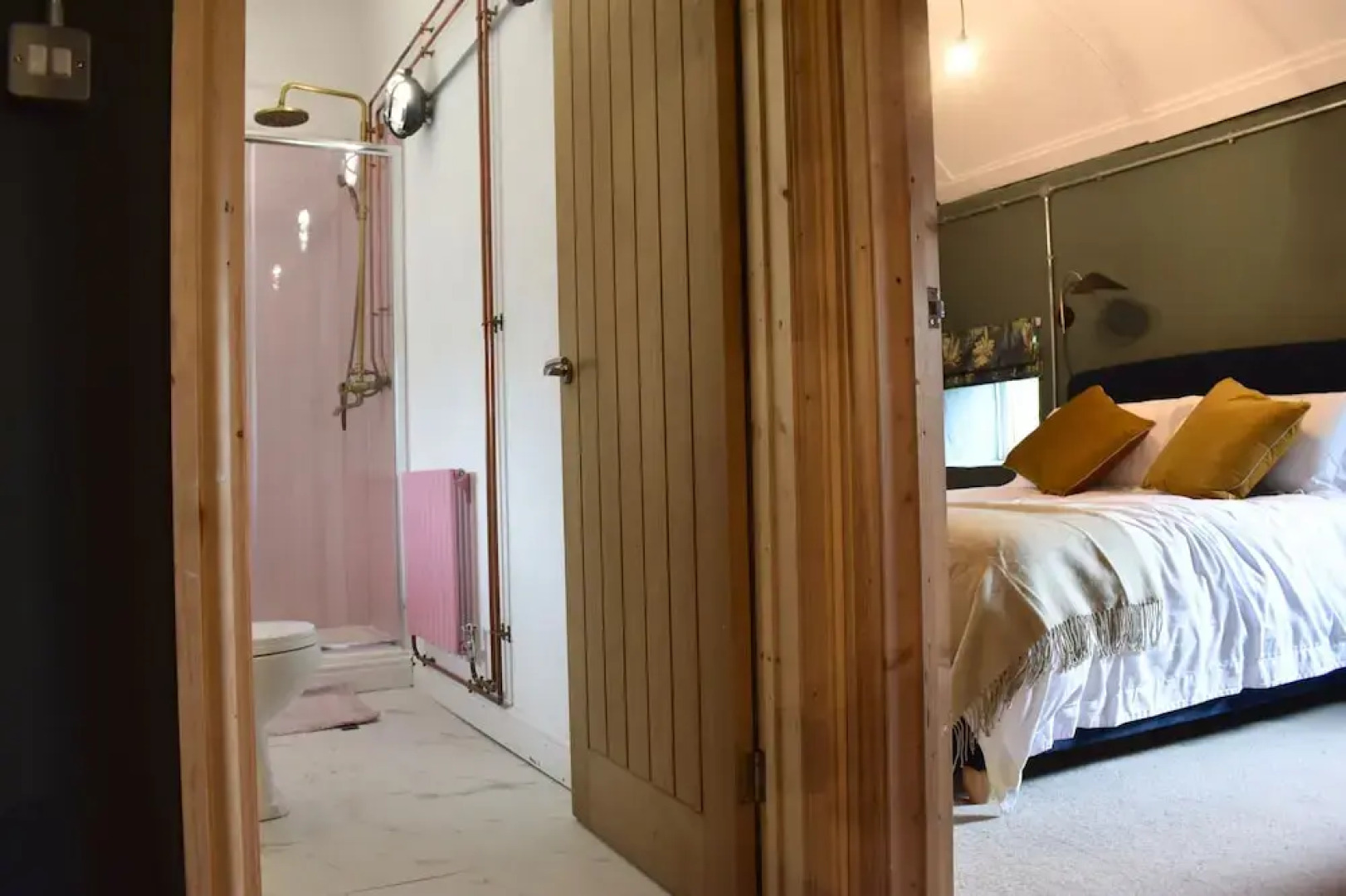 Ty Llaeth 2-bed Cottage, Sleeps 4, Pet Friendly