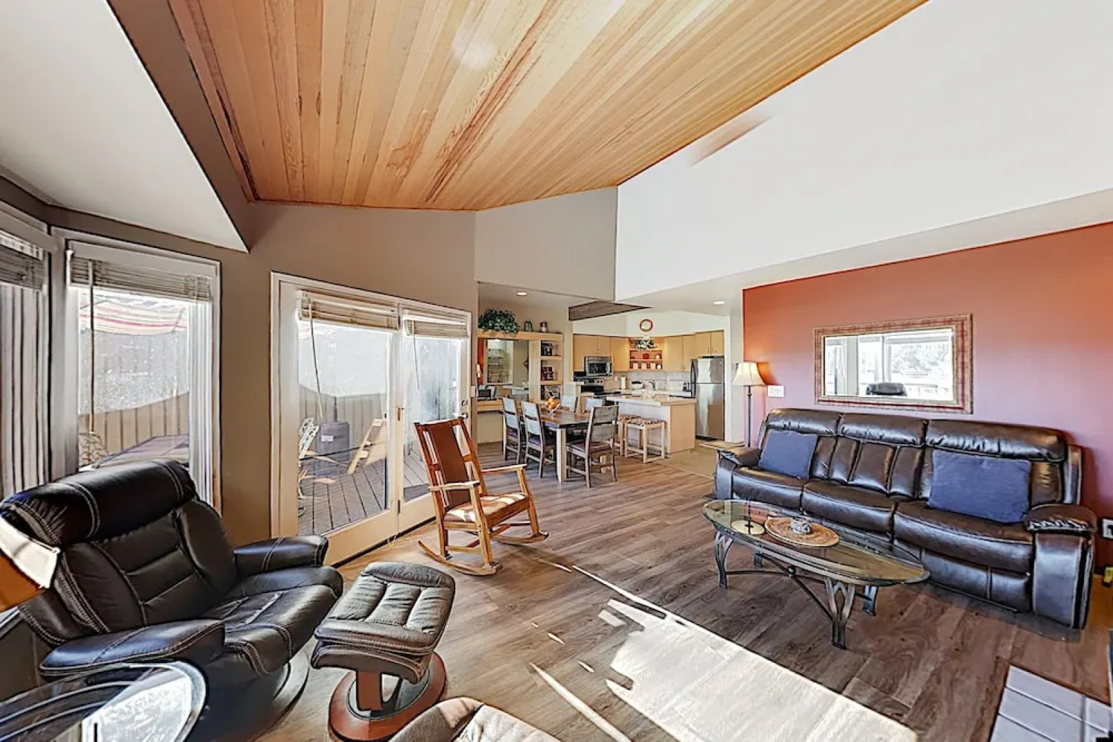 Refined 3BR Golf Resort Condo 3 Bedrooms 2 Bathrooms Condo