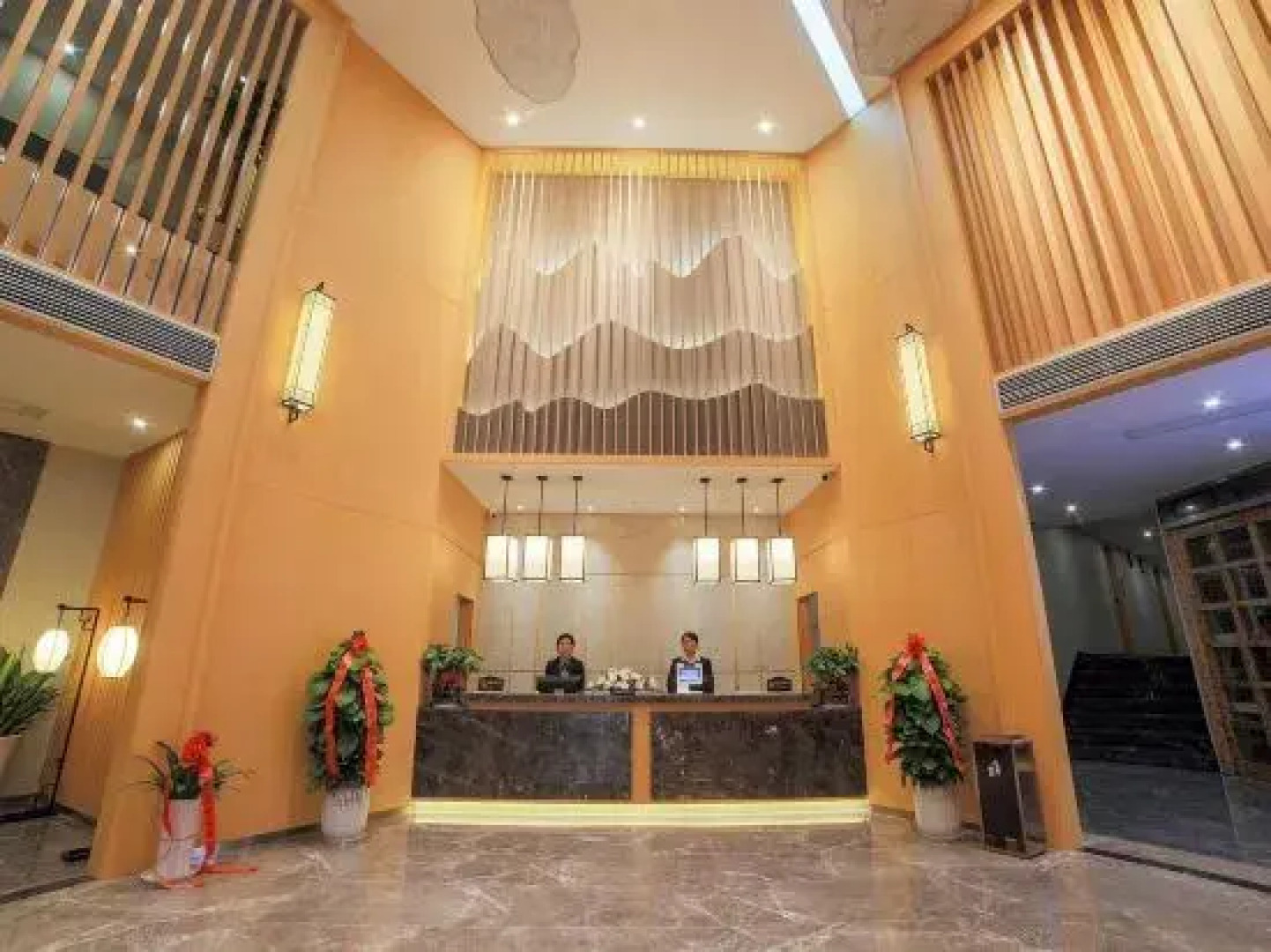 Xidiya Business Hotel (Yichun Drum Tower Pedestrian Street Runda International)