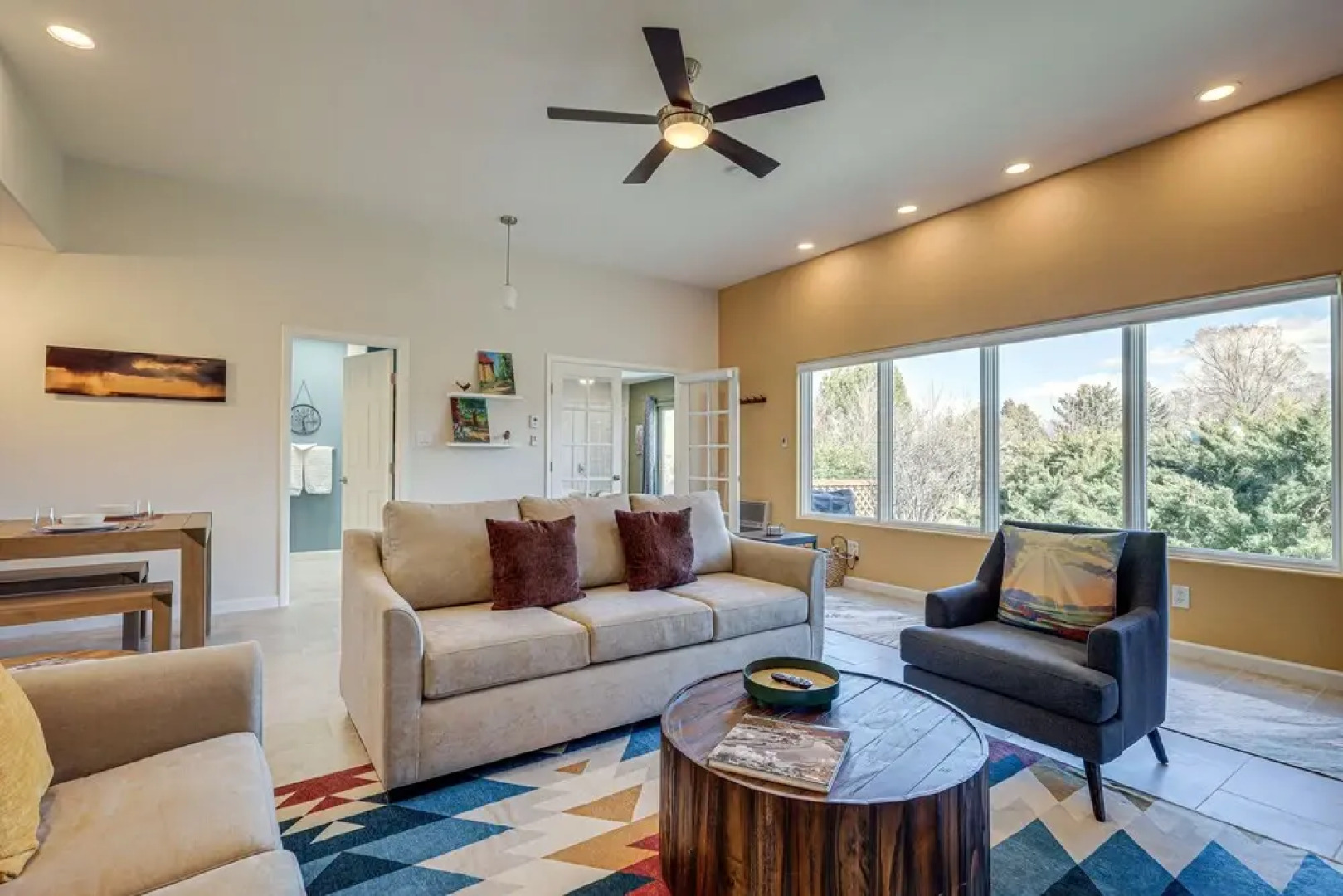 Taos Home w/ Private Hot Tub, Sauna & Gas Grill!