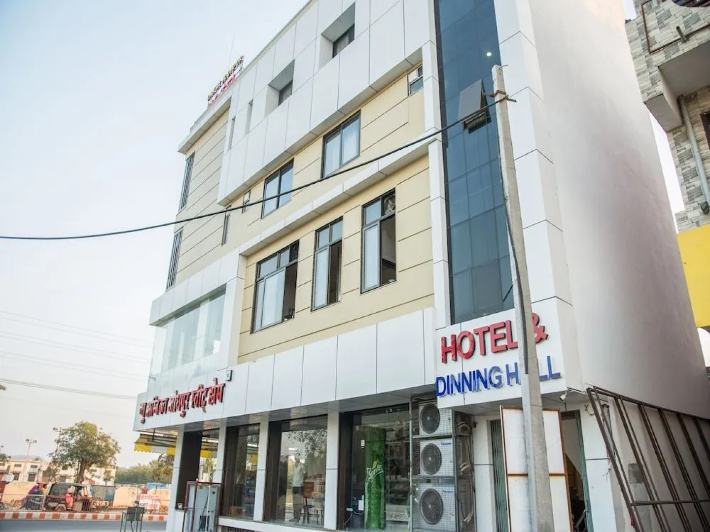 Oyo 24952 Laxmi Jodhpur Hotel