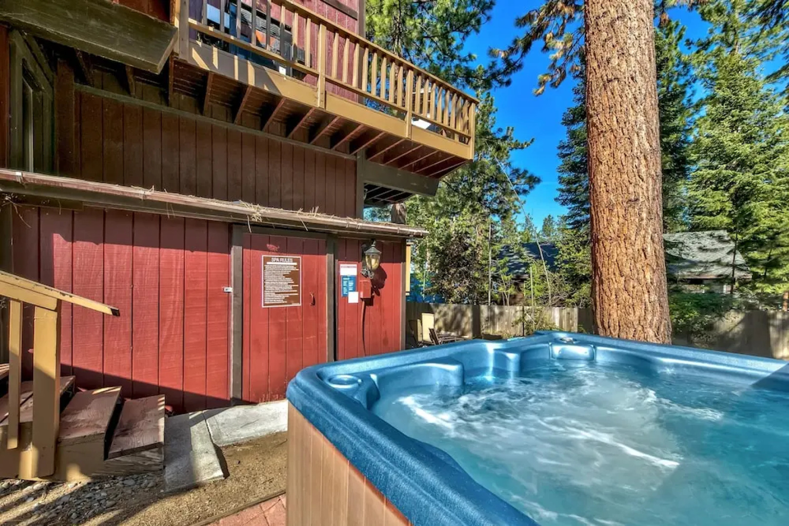 Mv49 Lake Tahoe a Block From the Caverock Beach