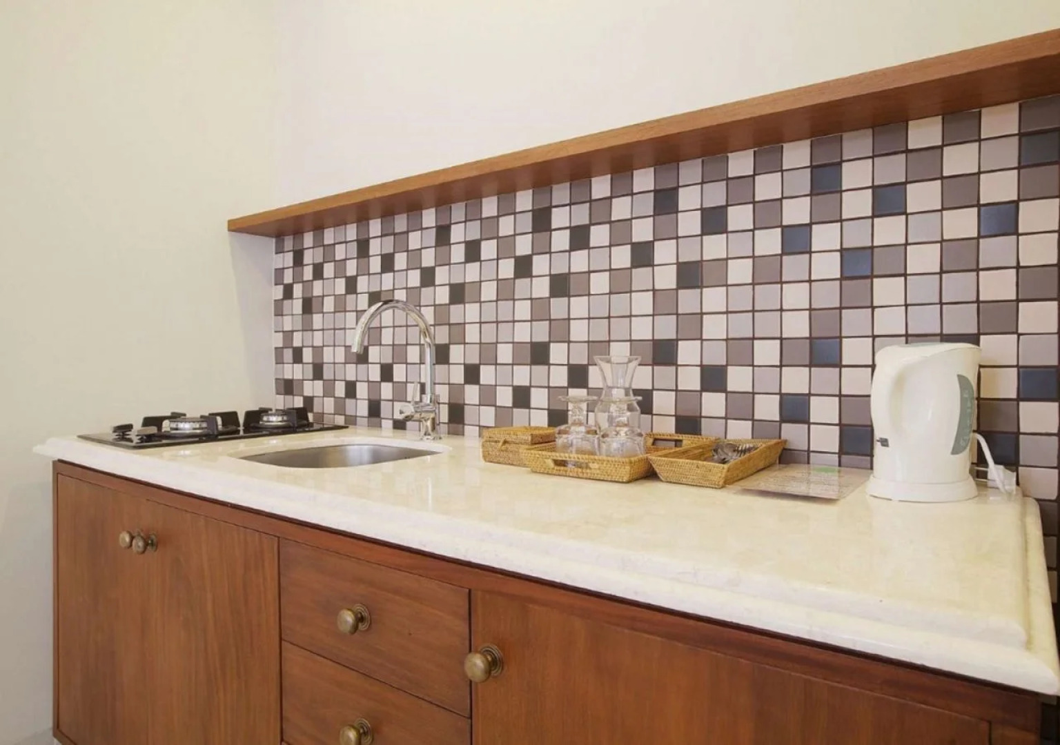 Seminyak Lagoon All Suites Hotel