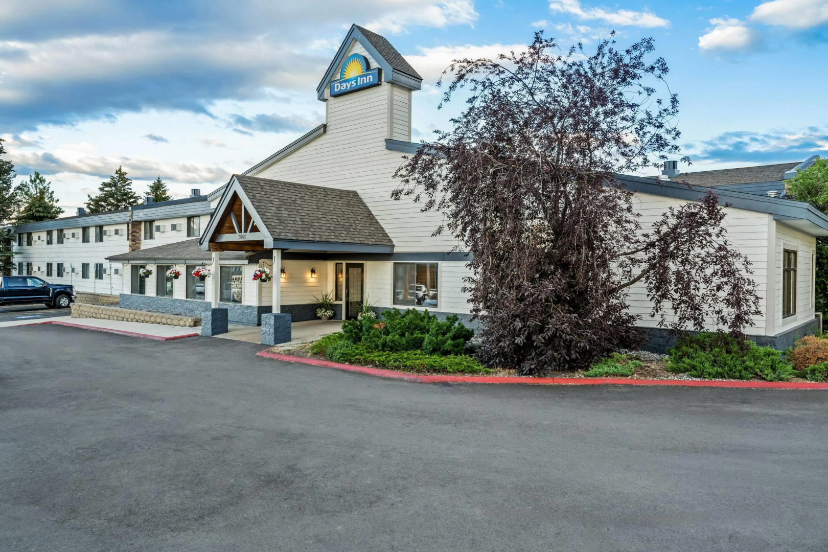 Days Inn by Wyndham Helena
