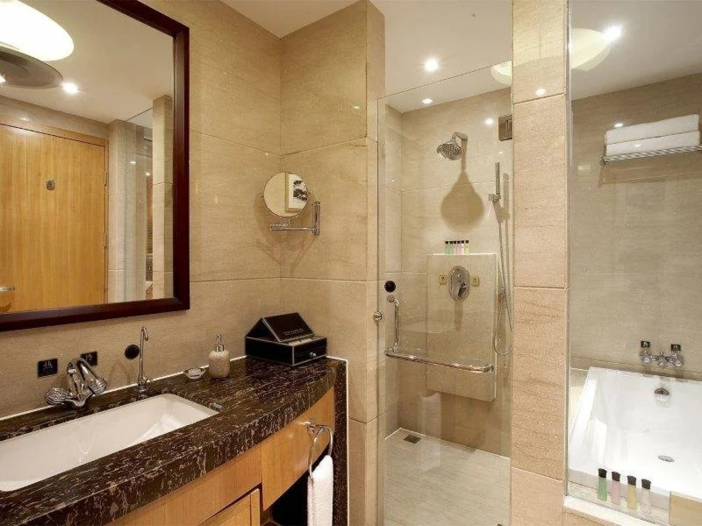 Yuntianlou Holiday Royal Hotel