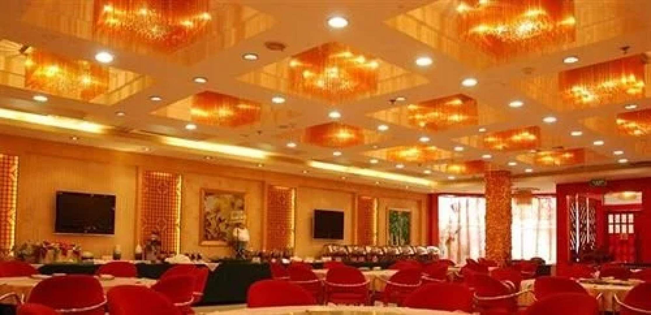 Pingdingshan Flight Crowne Plaza Hotel