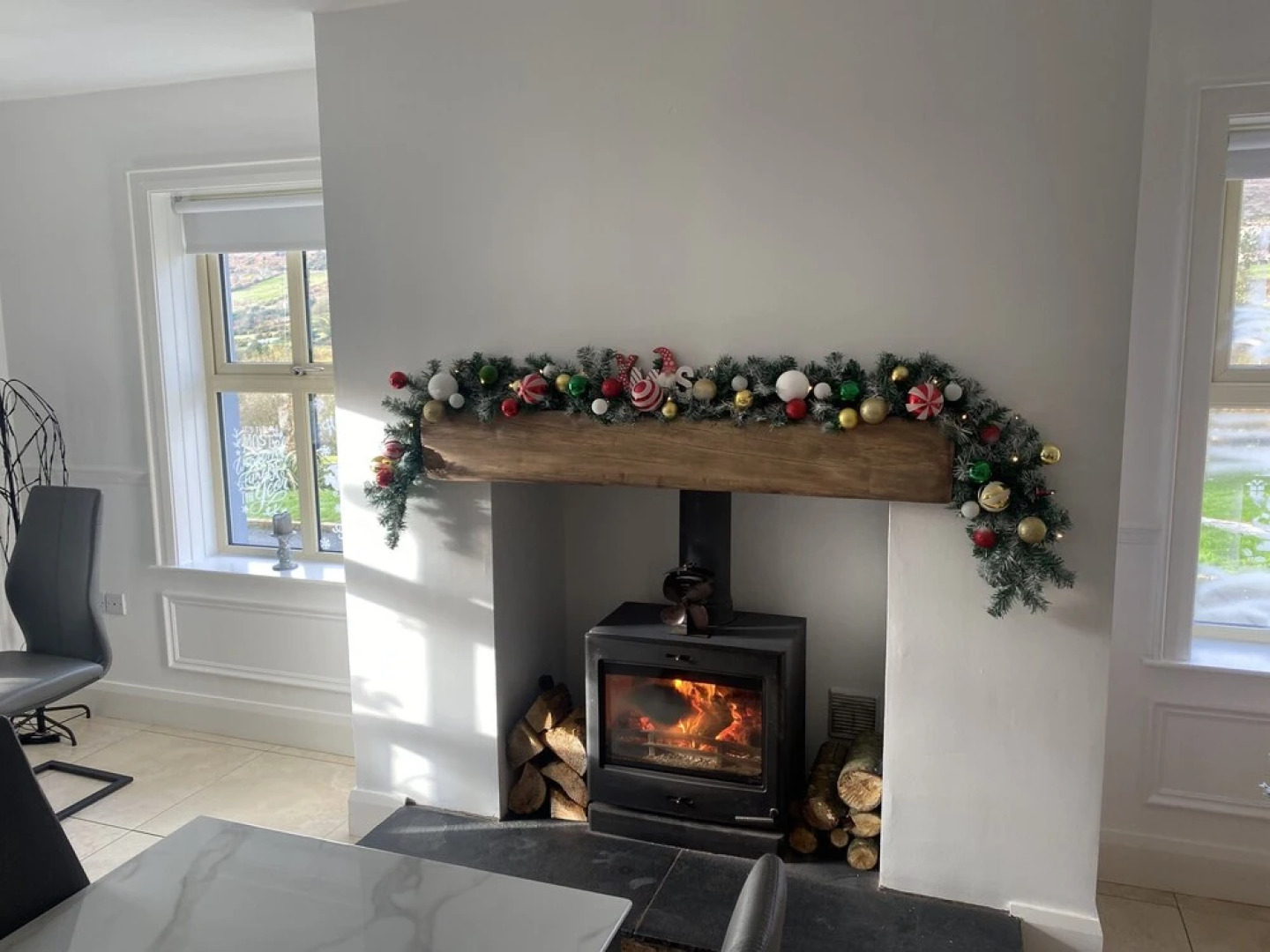 Rostrevor Valley Holiday Park- En-suite Rooms with Hot tub and Private Car Service