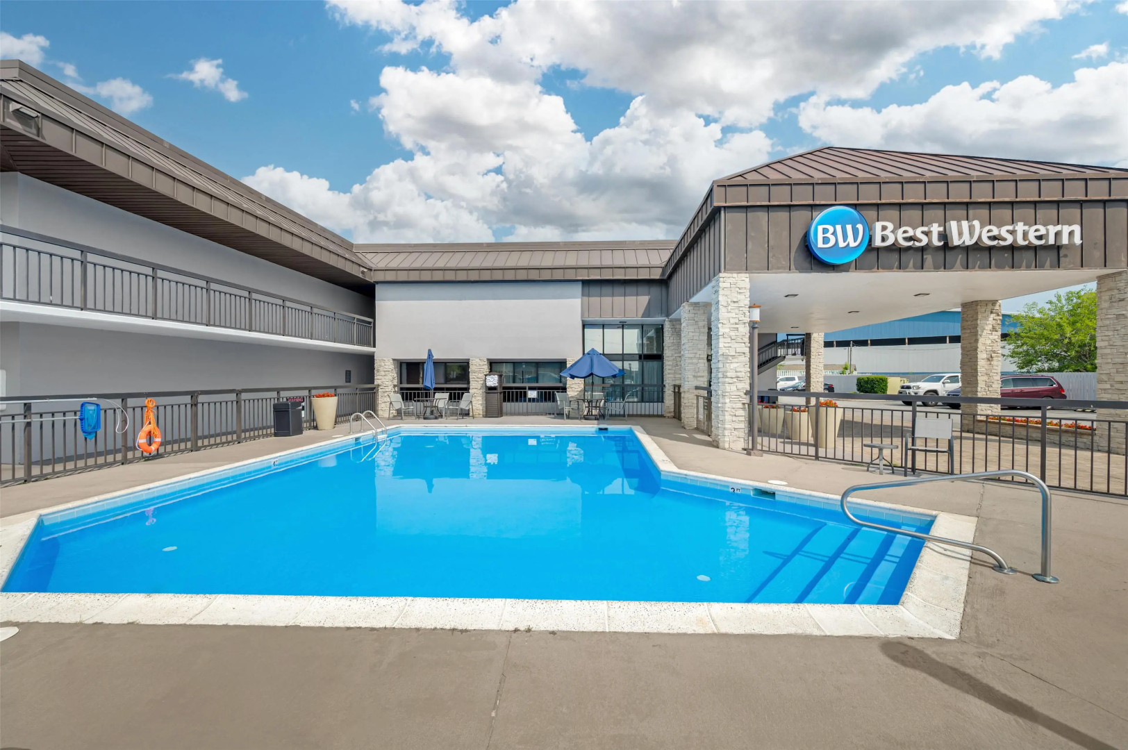 Best Western Center Inn