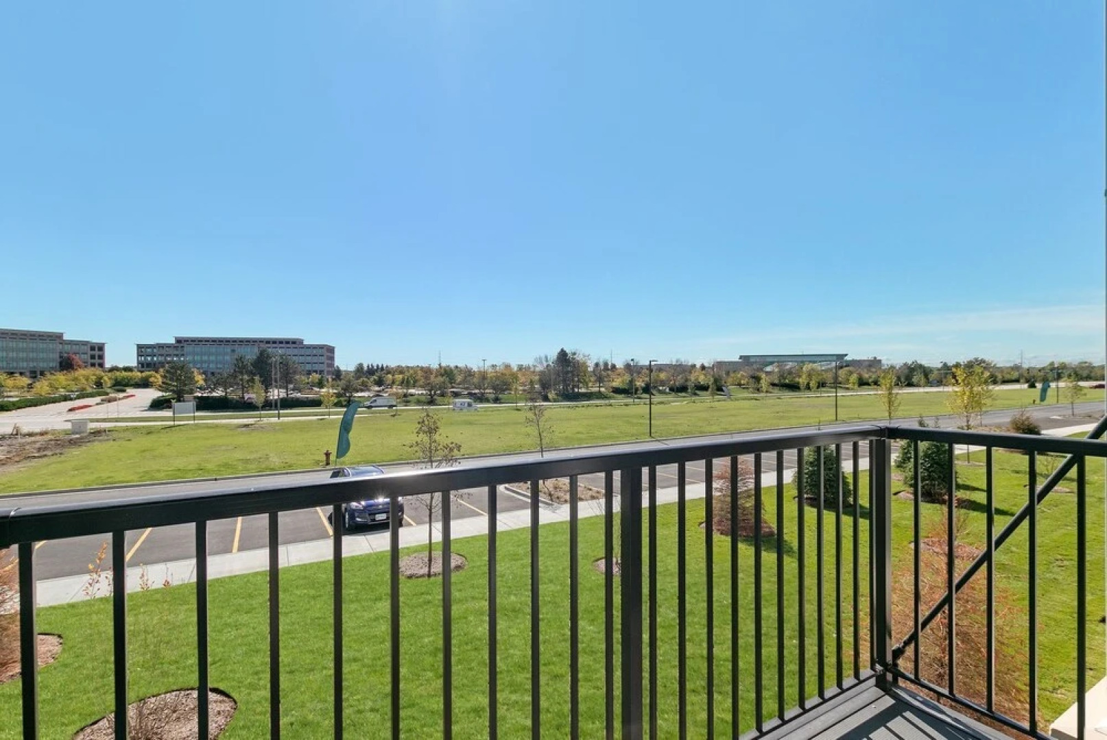 Modern Living 1BR in Warrenville