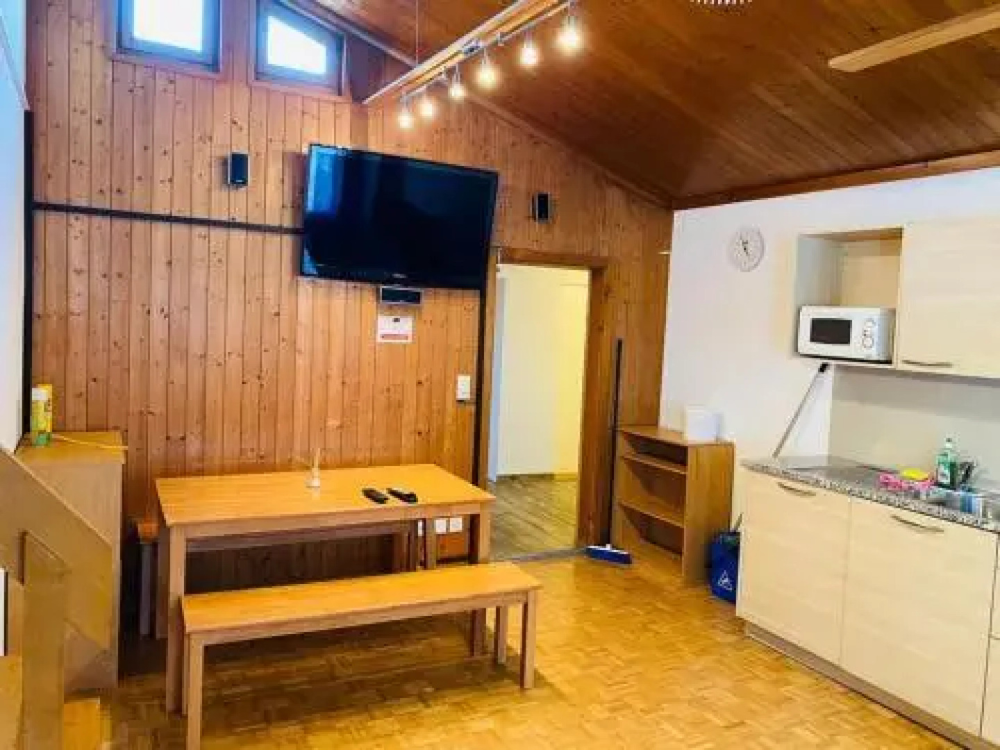 Royal Swiss Apartments