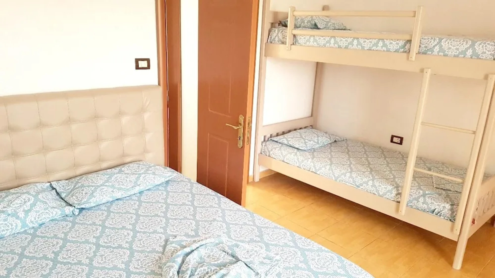 Apartment With one Bedroom in Velipojë, With Furnished Balcony and Wifi