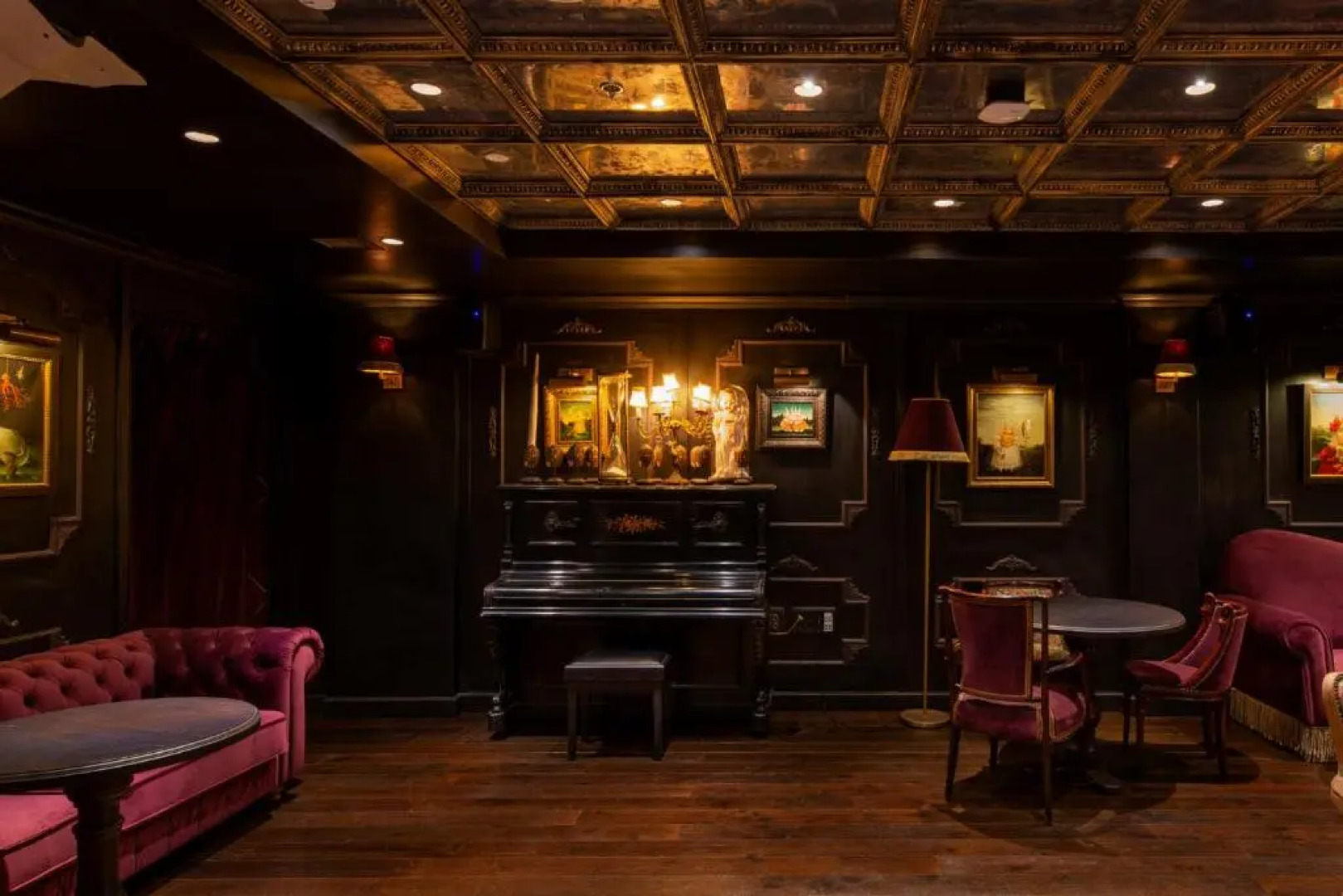 PLAY Seaport Suite Hotel TLV