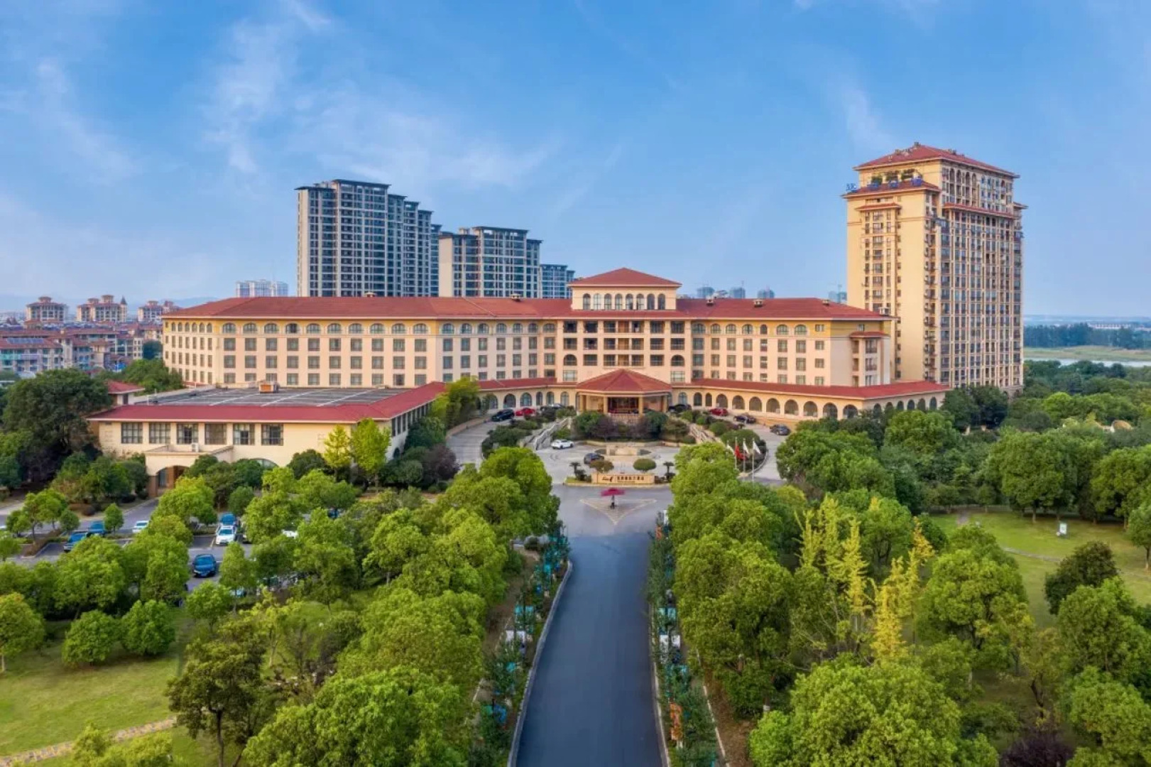 S & N Hotel Grand Chaohu