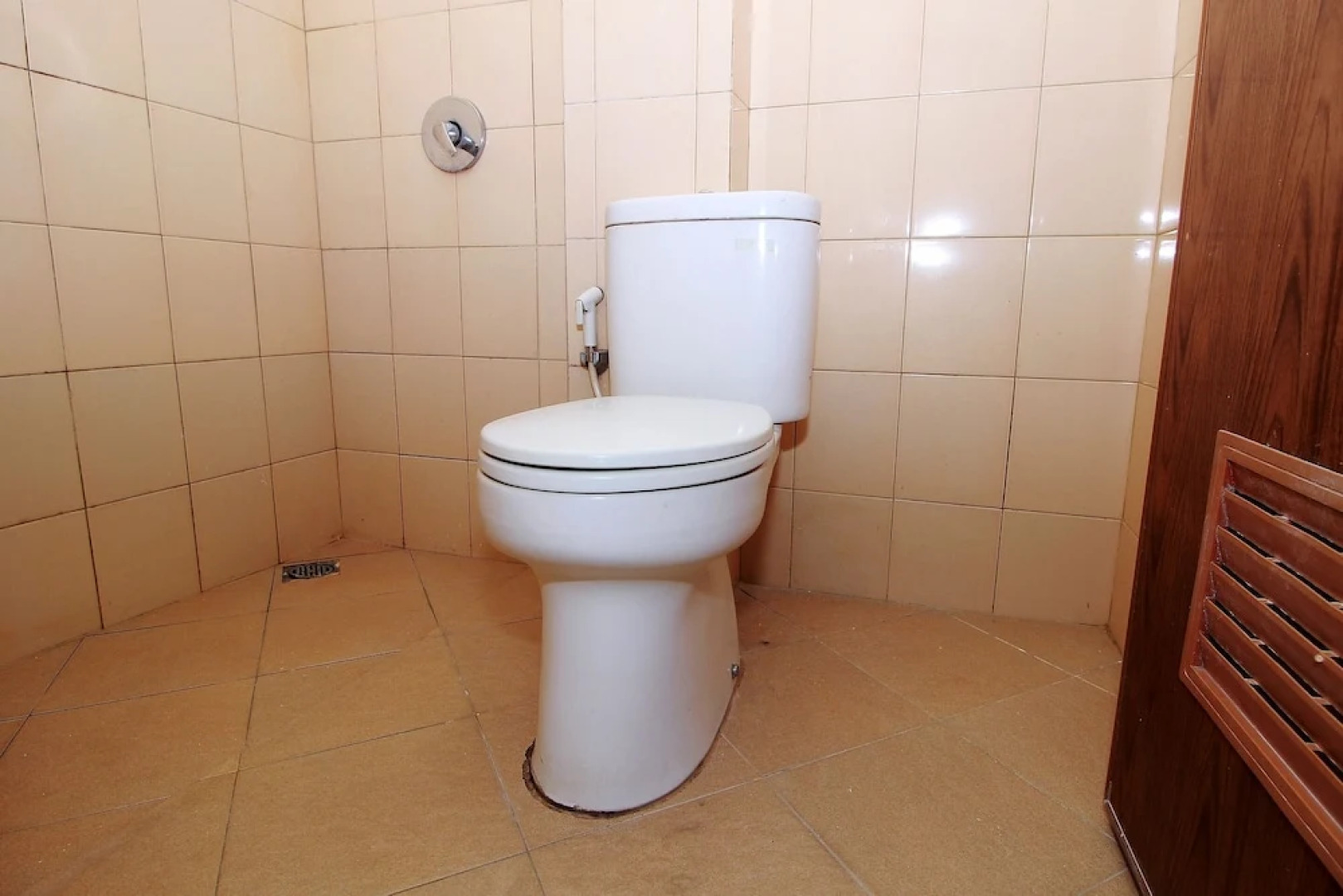 Jati Exclusive Homestay by OYO Rooms